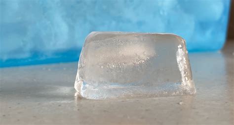 The 13 Different Shapes of Ice Cubes [Explained]