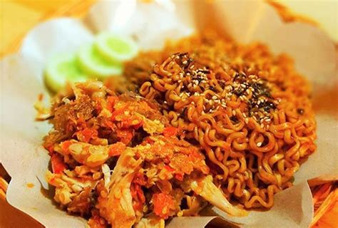 7 Indomie Super Pedas yang Laris di GO-FOODin