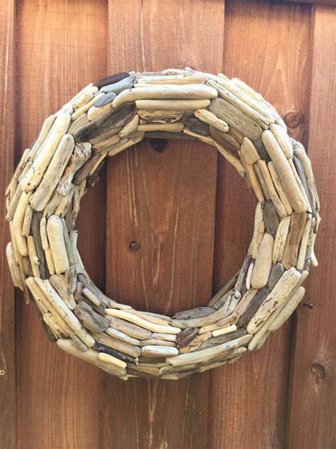 20 Driftwood Wreath by AnEpicDay on Etsy