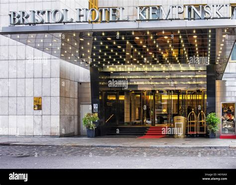 The hotel entrance hi-res stock photography and images - Alamy