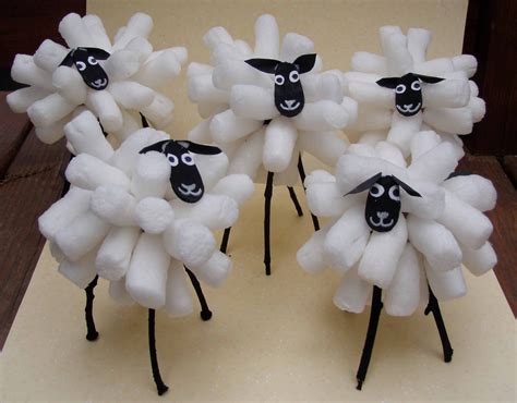 Crack of Dawn Crafts: Sweet Sheep for Spring!