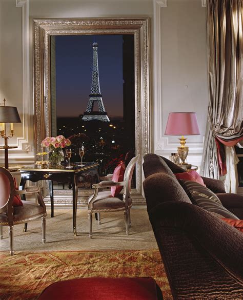 Suite Luxury: Hotel Plaza Athenee Paris | Travel | Plaza athenee paris ...