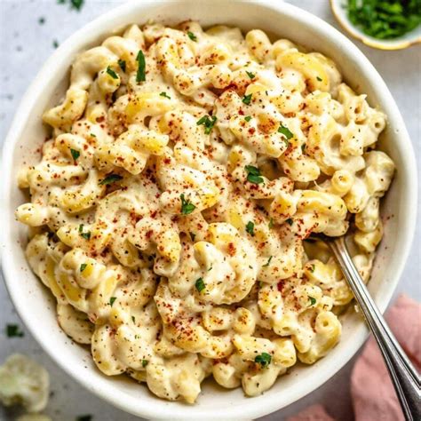 This Vegan Cauliflower Mac and Cheese Is Comfort in a Bowl