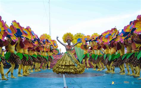 Tiwi, Albay folks celebrate 16th Coron Festival | Inquirer News