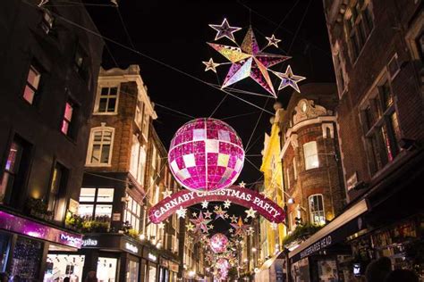 London Christmas Lights Bike Tour | GetYourGuide