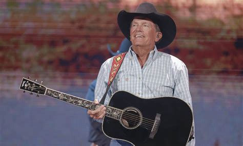 10 Best George Strait Songs of All Time - Singersroom.com