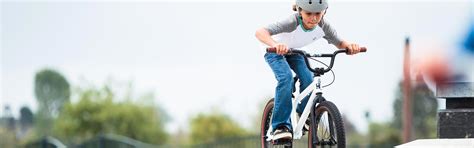 Kids BMX Bikes | Shop BMX Bikes for Kids | Giant Bicycles Australia