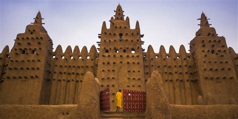 Great Mosque of Djenne, Mali - Art Wolfe