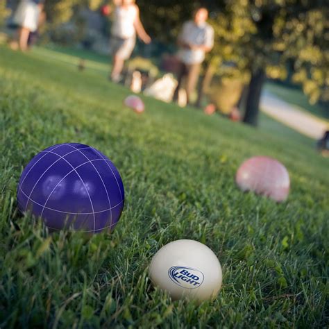 Bocce Ball Set- Regulation Outdoor Family Bocce Game and Carrying Case ...