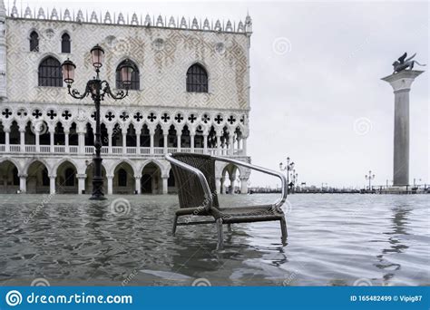 VENICE, ITALY - November 24, 2019: St. Marks Square Piazza San Marco ...