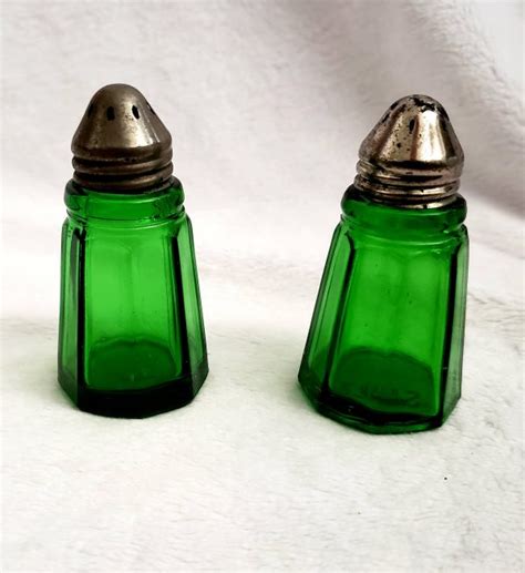 International Vintage Green Glass Salt and Pepper Shakers – Aunt Gladys ...