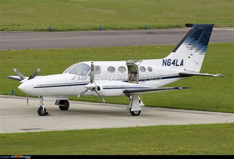 Cessna - 421 Golden Eagle - Large Preview - AirTeamImages.com