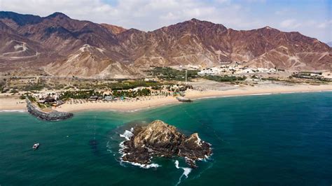 Fujairah (regione) meteo e clima ☀️ Temperatura dell'acqua 💧 Periodo ...