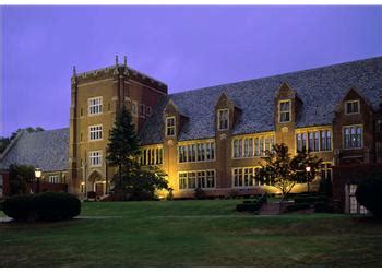 Mercyhurst University Transfer and Admissions Information