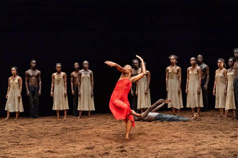 Dance Review: COMMON GROUND(S) / THE RITE OF SPRING (Pina Bausch Tour ...