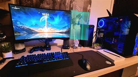 This is my setup, I have a Samsung G5 27inch, and limited space. I'm ...