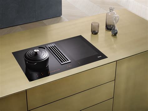 Product Features | Induction hobs with vapour extraction | Miele