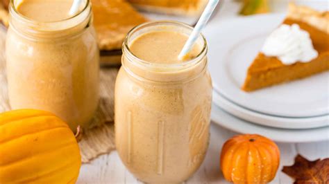 Pumpkin Pie Oatmeal Smoothie - The Stay At Home Chef