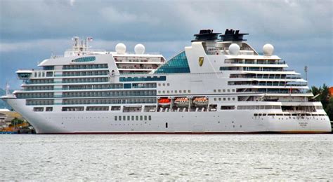 Seabourn Encore Itinerary, Current Position, Ship Review | CruiseMapper