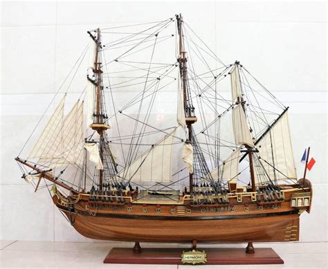 Hermione Model Ship French Frigate Hermione Wooden Model Ship Size 32 ...