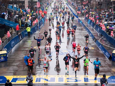 How the Boston Marathon Messes With Runners to Slow Them Down | WIRED