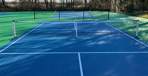 Portable Pickleball Court Flooring DIY Solution