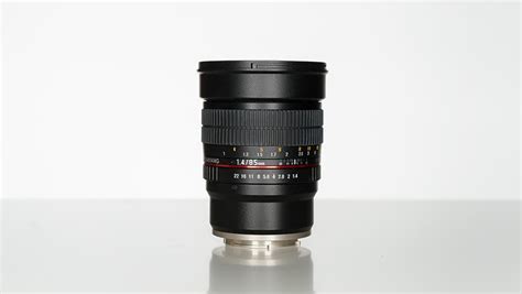 Best Nikon 85mm Lens for Portrait Photography? - 42West