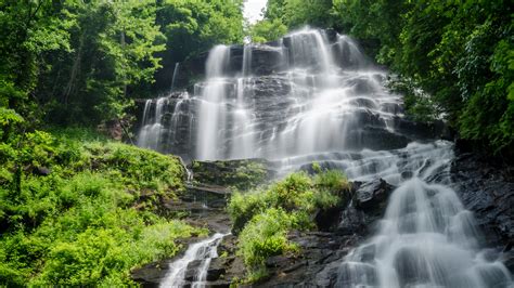 Amicalola Falls State Park – Park Review | Condé Nast Traveler