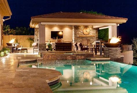 20+30+ Pool And Outdoor Kitchen Designs – HOMYRACKS