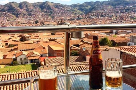 Cusco Nightlife 101: Best Bars, Clubs & Party Hostels Guide!