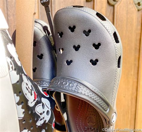 Go, Go, Go! Disney's White Mickey Crocs are Online NOW! | the disney ...