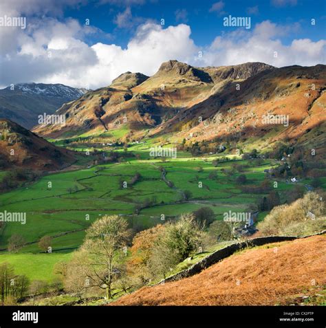 Langdale valley autumn hi-res stock photography and images - Alamy