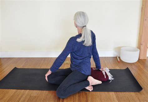 Bharadvajasana: A Sage’s Twist - Hugger Mugger