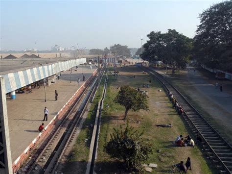 SHALIMAR RAILWAY TERMINUS COMPLEX (SHM) - Shibpur | railroad yard ...