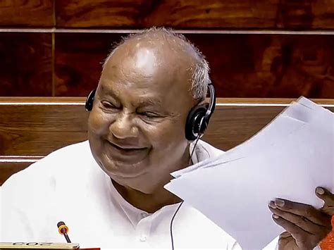 Karnataka govt won’t last beyond January: Deve Gowda