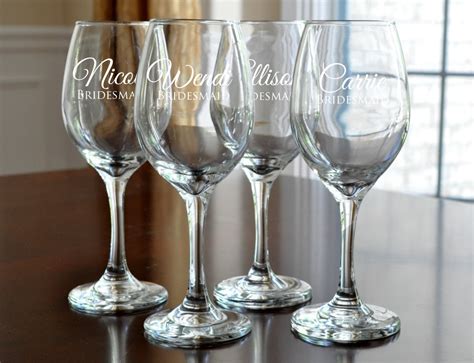 Engraved wine glasses - gramkesil