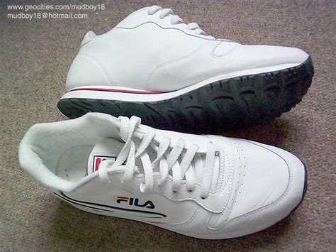 fila classics Sneaker Photos