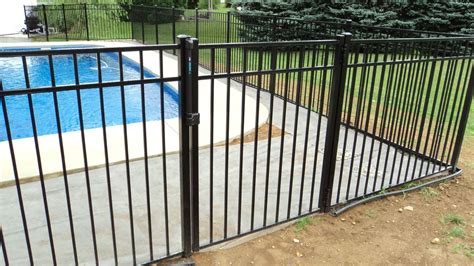 The Key To Pool Safety: Exploring Swimming Pool Gate Options – Front ...