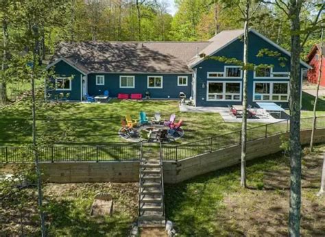 Sunset Lodge | Lakeview Vacation Homes