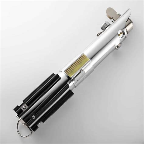 The Skywalker Lightsaber. Or is it Graflex? - Galactic Sabers