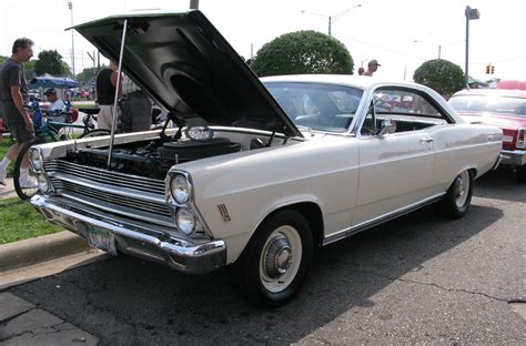 1966 Ford Fairlane 500 - Information and photos - MOMENTcar