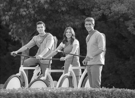 Movie Review: The Giver - Geek Girl Pen Pals