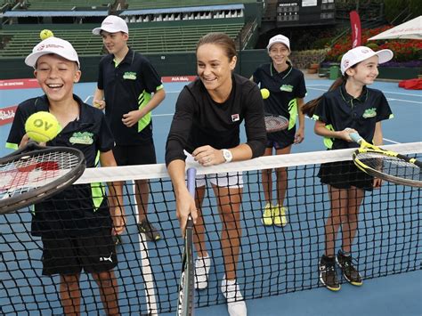 Ash Barty news: Tennis legend, Wimbledon champion announces coaching ...