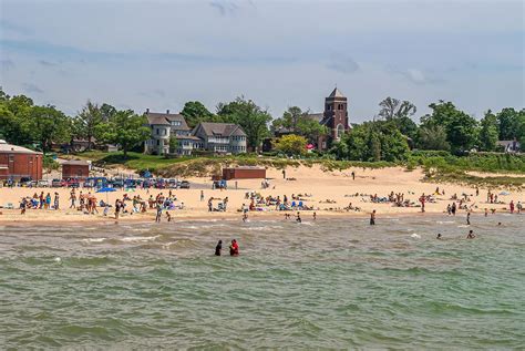 Michigan's Most Charming Beach Towns - WorldAtlas