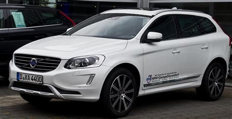 Volvo XC60 Photos and Specs. Photo: XC60 Volvo specs and 25 perfect ...