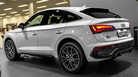 2023 White Audi Q5