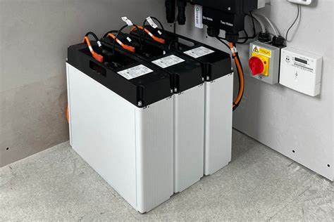 Solar Battery Storage Explained | Save More With Your Store