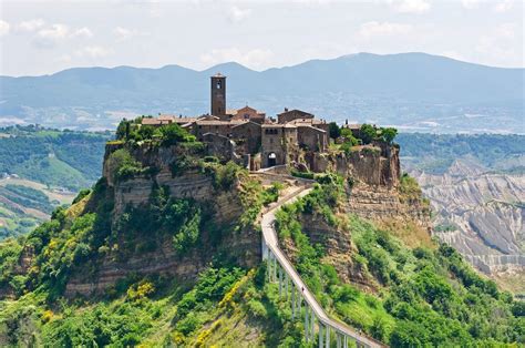 Het stadje Civita di Bagnoregio bezoeken? Tours, tips & foto's