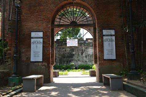 Jose Rizal at Fort Santiago Museum Entrance in Intramuros, Manila ...