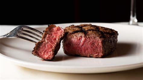 Prepare an expertly seared El Gaucho steak at home | king5.com